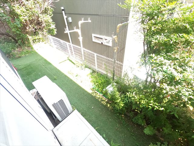 庭　専用庭