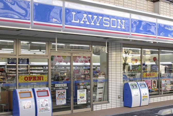 コンビニ　ローソン江東豊洲六丁目店（コンビニ）まで481m