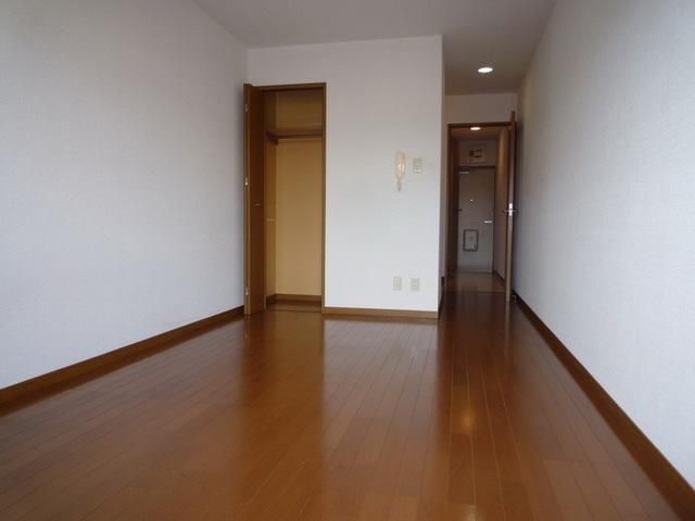 その他部屋・スペース　フローリングの洋室
