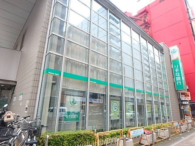 銀行　りそな銀行練馬支店（銀行）まで355m