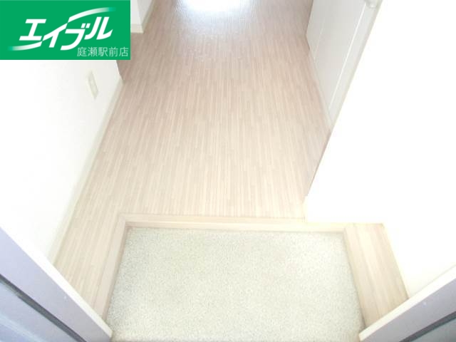 玄関　同タイプのお部屋の写真です