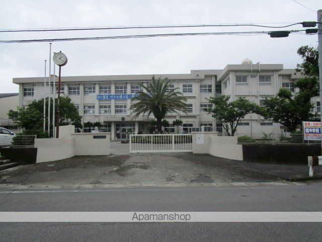 中学校　檍中学校（中学校）まで405m
