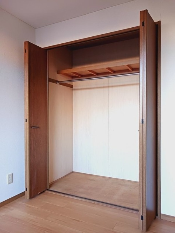収納　図面と現状に相違がある場合には現状を優先