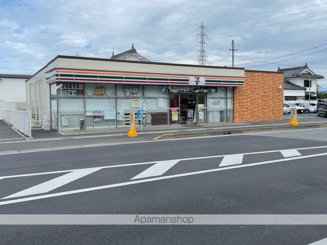 コンビニ　セブン－イレブン近江八幡若宮町店（コンビニ）まで275m