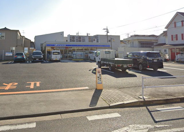 コンビニ　ローソン 昭和高校前店（コンビニ）まで356m