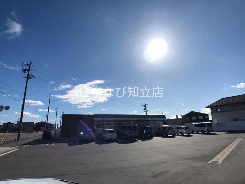 コンビニ　ファミリーマート安城町若葉店（コンビニ）まで2134m