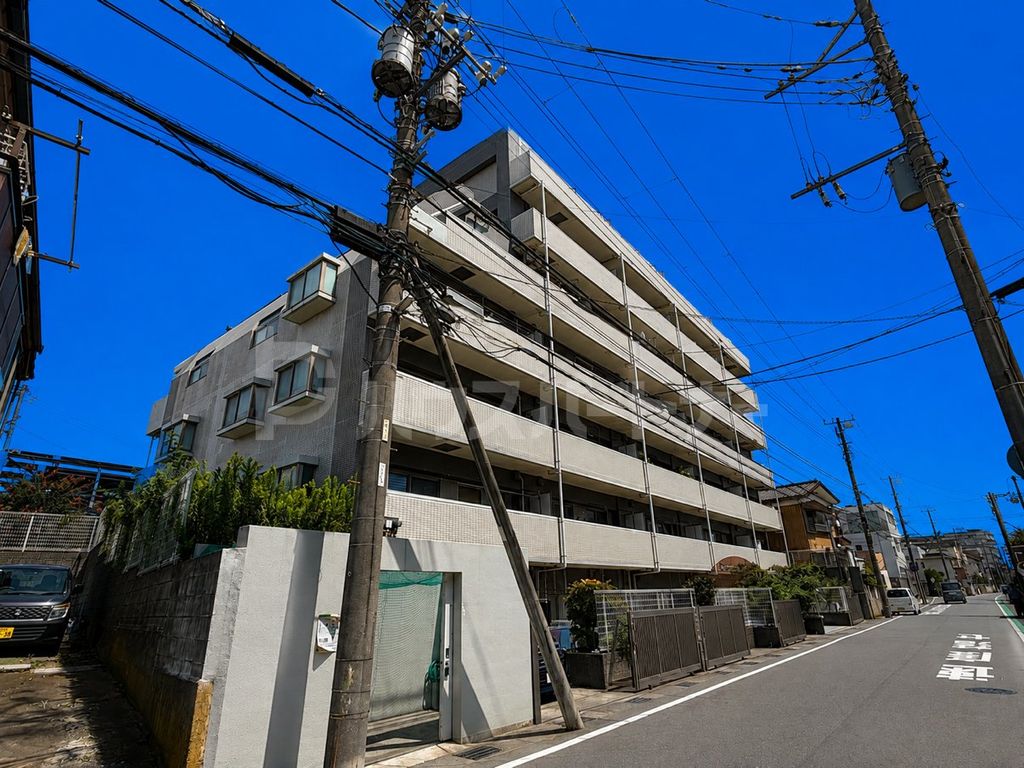 ダイアパレスブランスイート幕張の外観写真