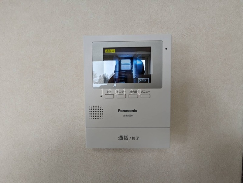セキュリティ　モニター付きインターホンで来客確認も安心です！夏は快適に過ご