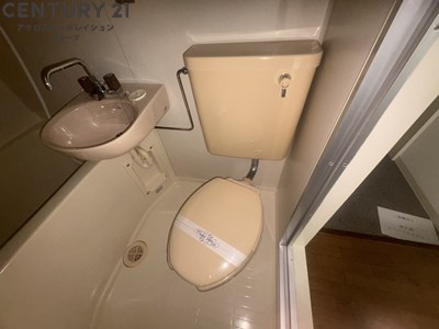 トイレ　浴室内にトイレがあります☆
