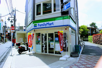 コンビニ　ファミリーマート 杉並阿佐谷南口店（コンビニ）まで453m