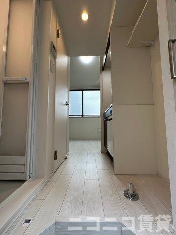 玄関　別号室イメージの為、現状を優先致します。