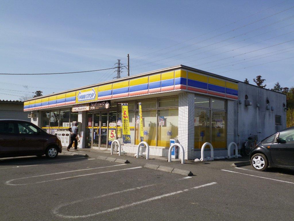 コンビニ　ミニストップ 栄町安食店（コンビニ）まで391m