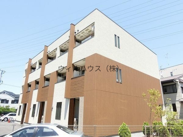 建物外観　住環境良好！お洒落な外観です！