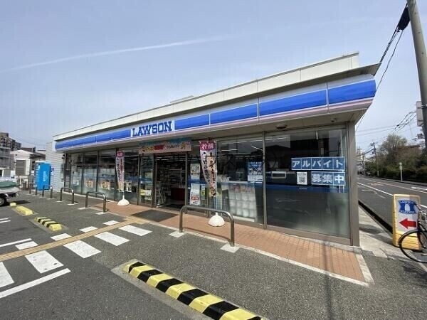 コンビニ　ローソン堺向陵店（コンビニ）まで492m