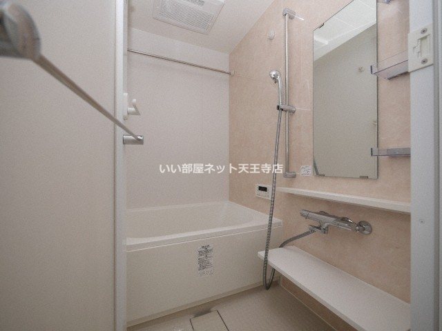 リアライズ小路駅前の風呂写真