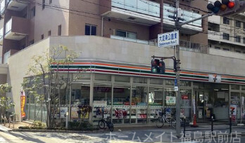 コンビニ　セブンイレブン梅田スカイビル前店（コンビニ）まで176m