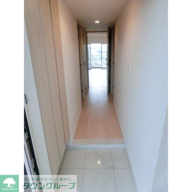 玄関　※写真は同タイプ住戸です。