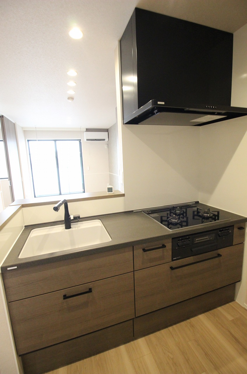 キッチン　同タイプの別の部屋の写真です