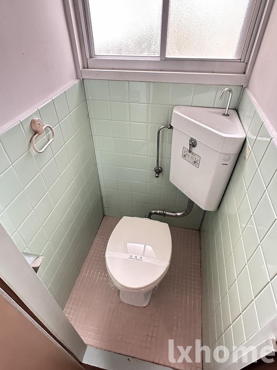 トイレ　コンパクトで使いやすいトイレです