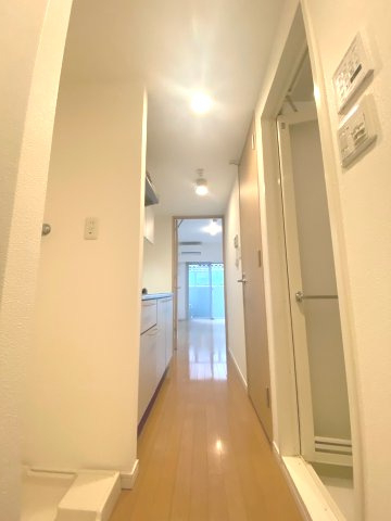玄関　玄関※別部屋参考写真
