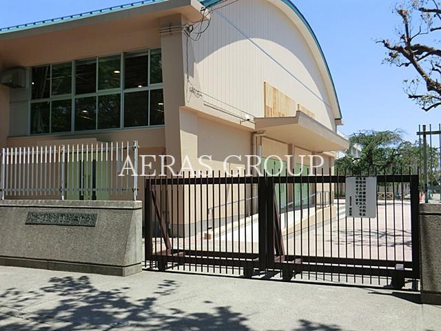 中学校　国立市立第二中学校（中学校）まで836m