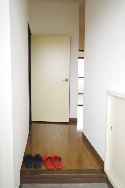 玄関　類似室内