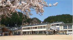 小学校　朝来市立生野小学校（小学校）まで1300m