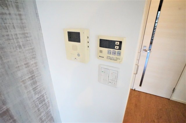 セキュリティ　急な来客でもTVモニターホンで安心ですね