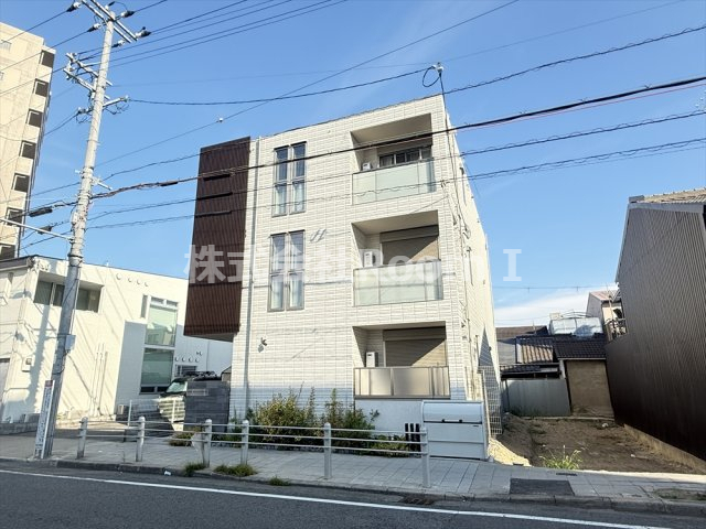 建物外観　外観は落ち着いています