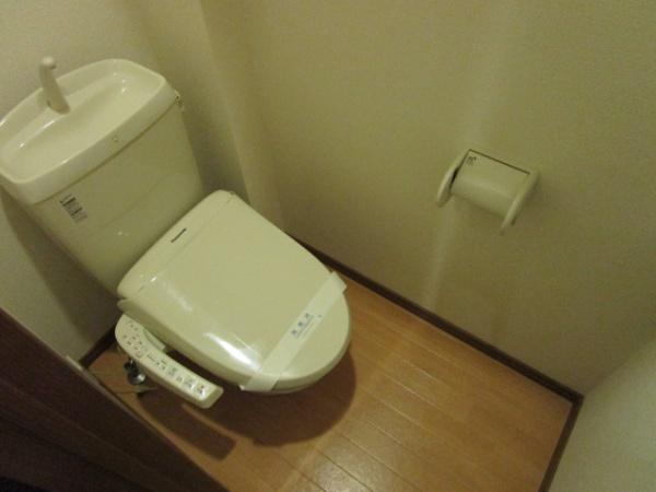トイレ　※同施工会社写真※