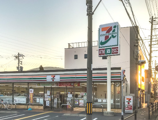 コンビニ　セブン-イレブン 大阪大桐３丁目店（コンビニ）まで386m