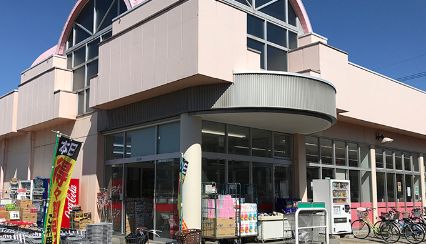 スーパー　マルヤ岩槻店（スーパー）まで130m