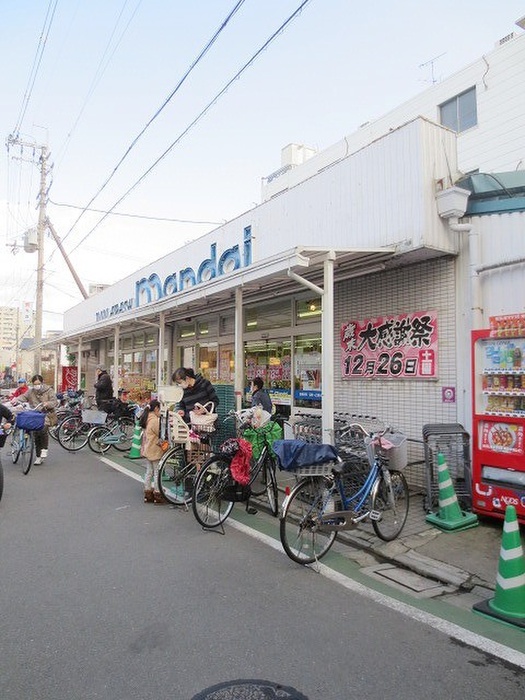 スーパー　万代門真店（スーパー）まで415m
