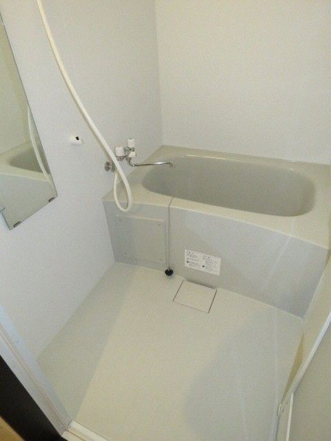 クレモナ本通の風呂写真