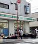 コンビニ　ローソンストア１００（コンビニ）まで156m