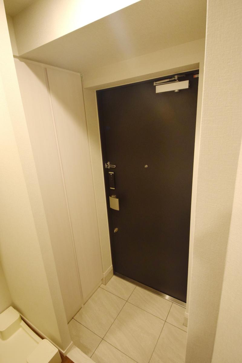 ドゥーエ東大前の玄関写真