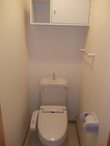 トイレ　シンプルで使いやすいトイレです