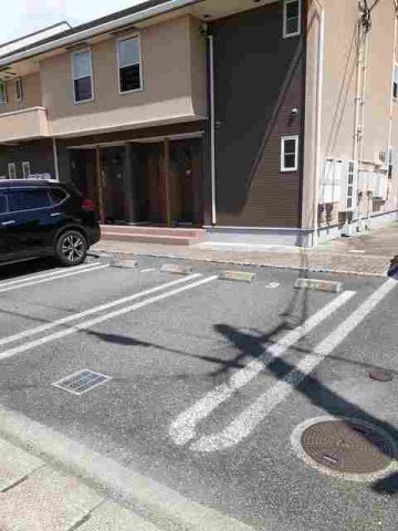 駐車場　カースペースがあります