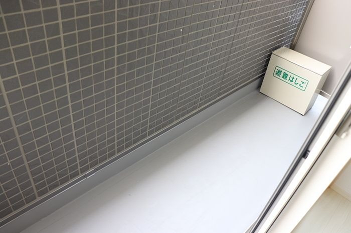 バルコニー　東側のバルコニーです☆