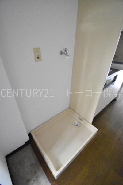 洗面設備　別部屋の参考写真です。現況有姿