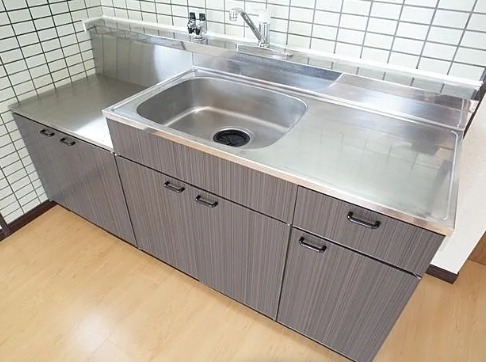 キッチン　こちらにコンロ設置可能です