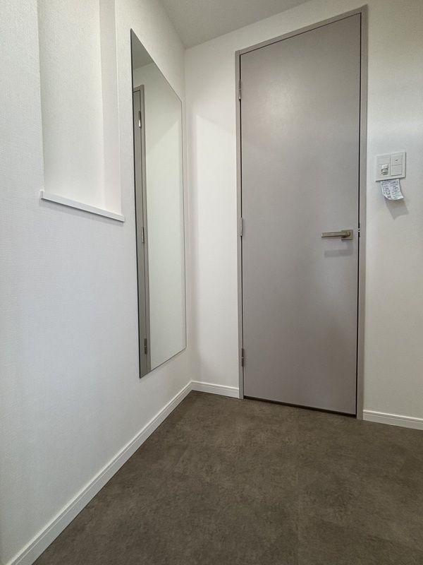 玄関　別タイプ部屋　参考写真です