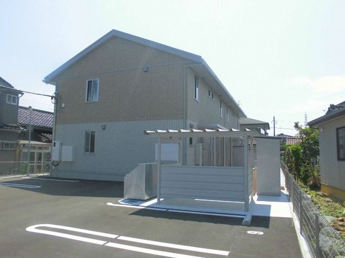 富山地鉄富山港線 萩浦小学校前駅 徒歩10分 築11年