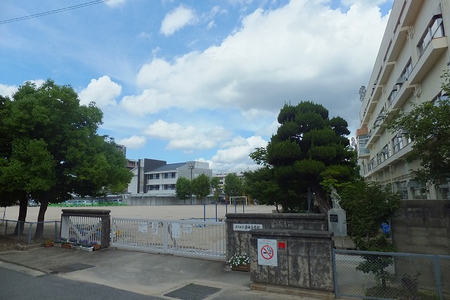 小学校　府中町立府中小学校（小学校）まで846m