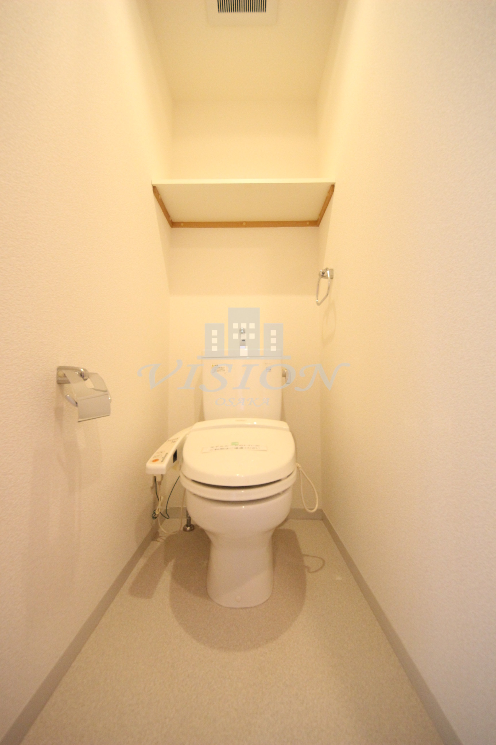 地下鉄御堂筋線 江坂駅 徒歩3分 12階建 築21年のトイレ写真