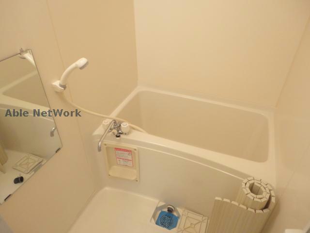 バス・シャワールーム　※同物件別部屋の写真となります。