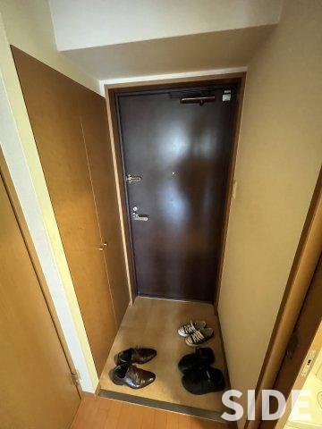 フナーセルの玄関写真