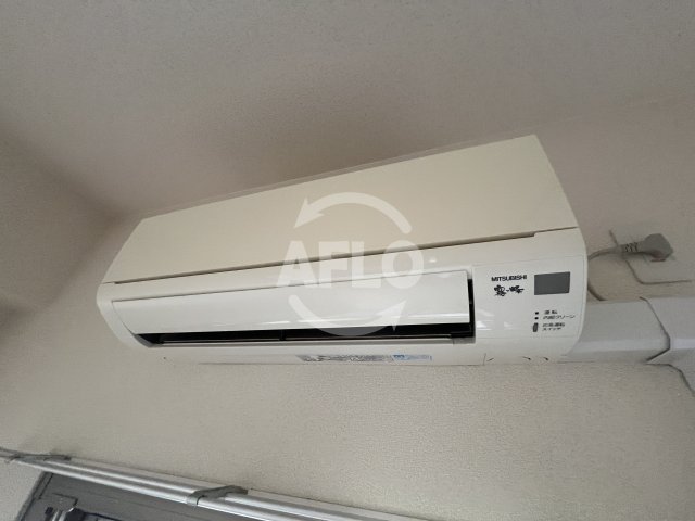 その他設備　ロイヤルグランデ吹田　エアコン