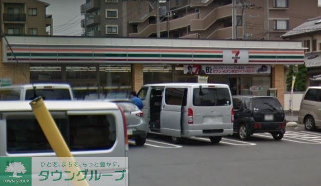 コンビニ　セブンイレブン浦和内谷4丁目店（コンビニ）まで260m