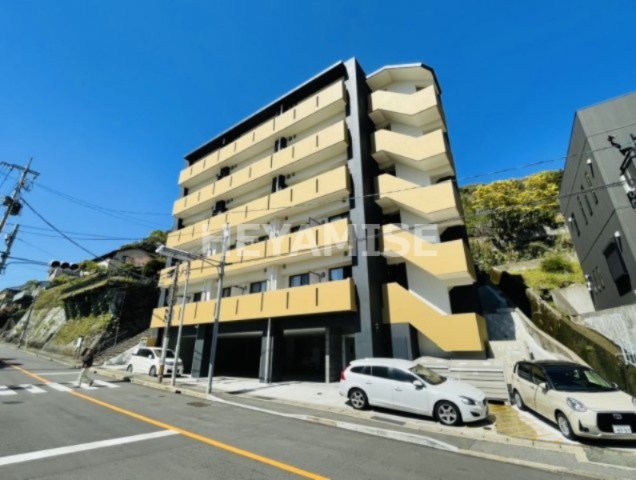 建物外観　※同物件反転タイプの写真でございます※現況を優先します※